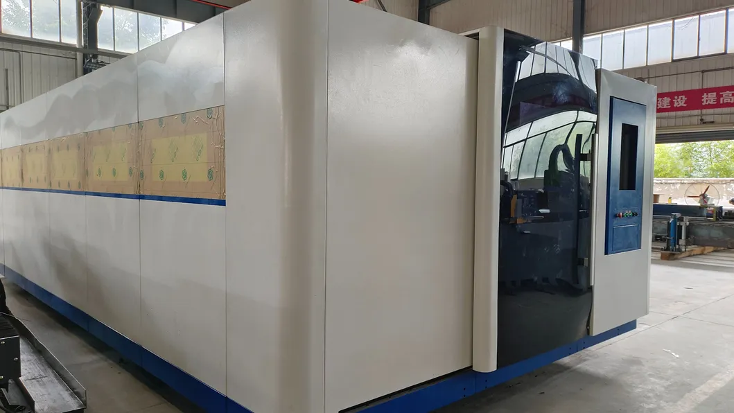 AC380V/50Hz/60Hz Ενεργειακή τροφοδοσία Εμπόριο Τραπέζι Λαζερική μηχανή κοπής με κλειστό προστατευτικό κάλυμμα 4